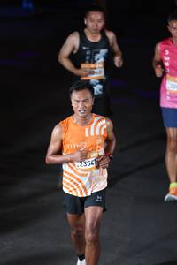 BIB: 23541, 208
                            <button type="button" onclick="openModal(23011664)" class="btn btn-primary btn-sm float-right btn-popup" data-toggle="modal" data-target=".modal-high-quality">
                        <i class="fas fa-shopping-cart"></i> Add to Cart
                    </button>
                                            <button type="button" onclick="isThisMe(23011664, true)" class="btn btn-success btn-sm float-right btn-popup btn-isme hidden" data-toggle="tooltip" data-placement="bottom" title="นี่คือรูปของคุณใช่ไหม คลิกที่นี่เพื่อเอาเข้าอัลบั้ม">
                        <i class="fas fa-plus"></i> Add to album
                    </button>
                    <button type="button" onclick="isThisMe(23011664, false)" class="btn btn-warning btn-sm float-right btn-popup btn-isnotme hidden">
                        <i class="fas fa-ban"></i> Remove from album
                    </button>